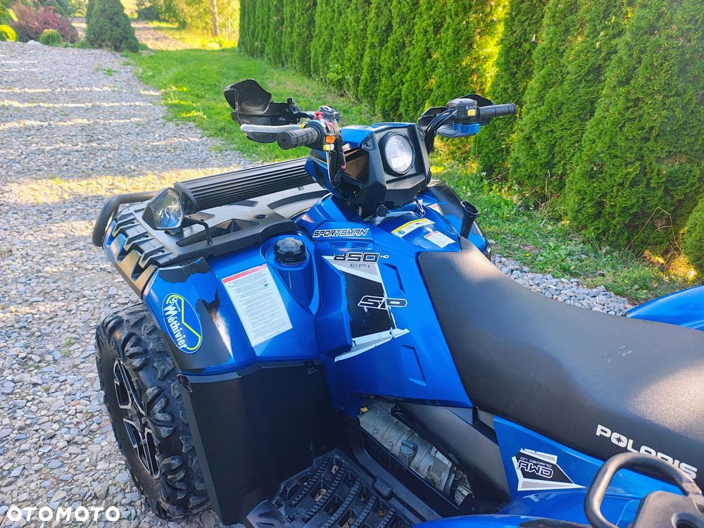Polaris Sportsman - 4