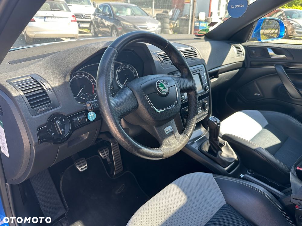 Skoda Octavia 2.0 TDI RS - 19