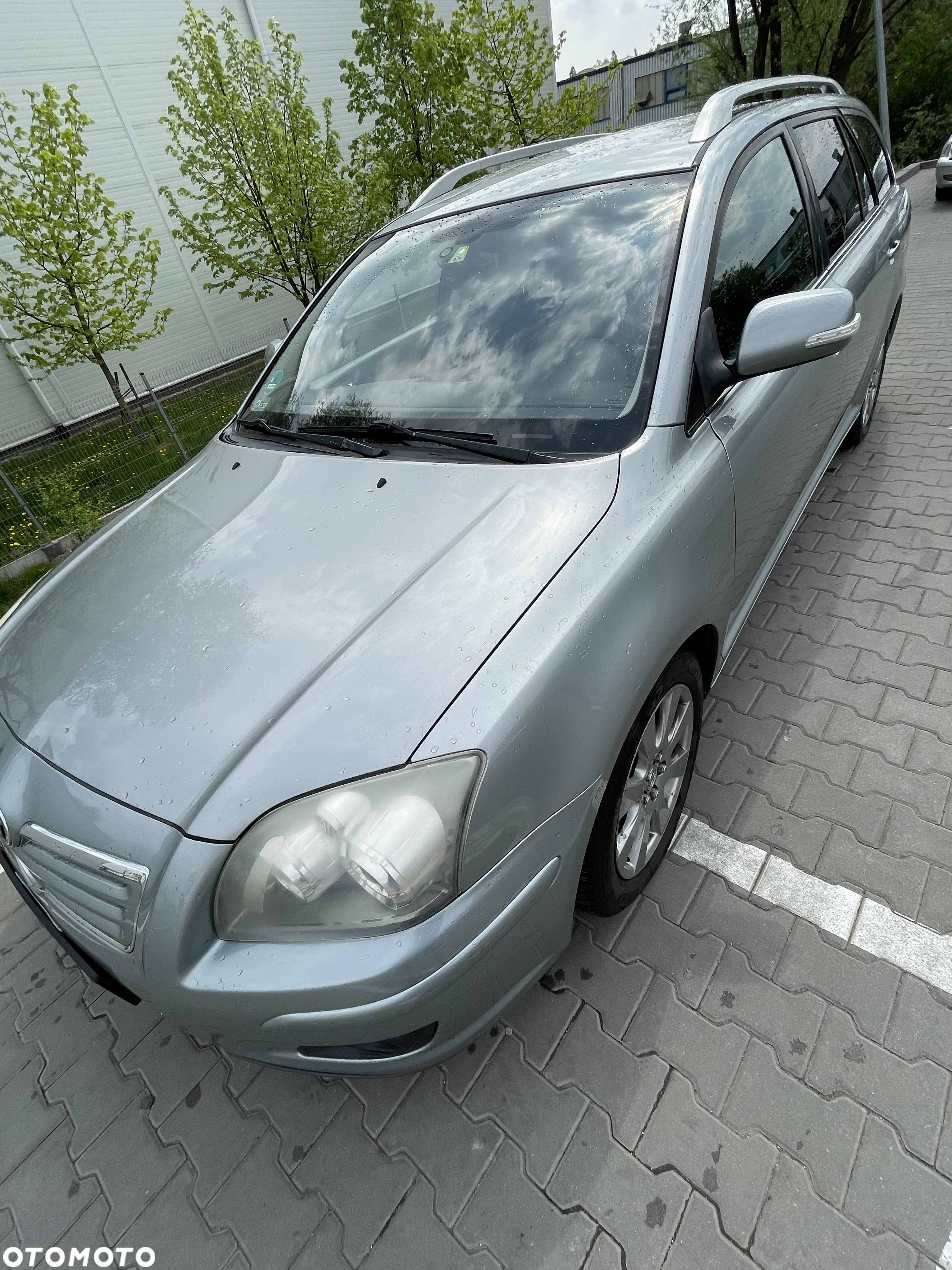 Toyota Avensis 1.8 VVT-i Sol - 3