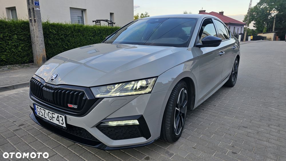 Skoda Octavia 2.0 TSI RS 245 DSG - 2