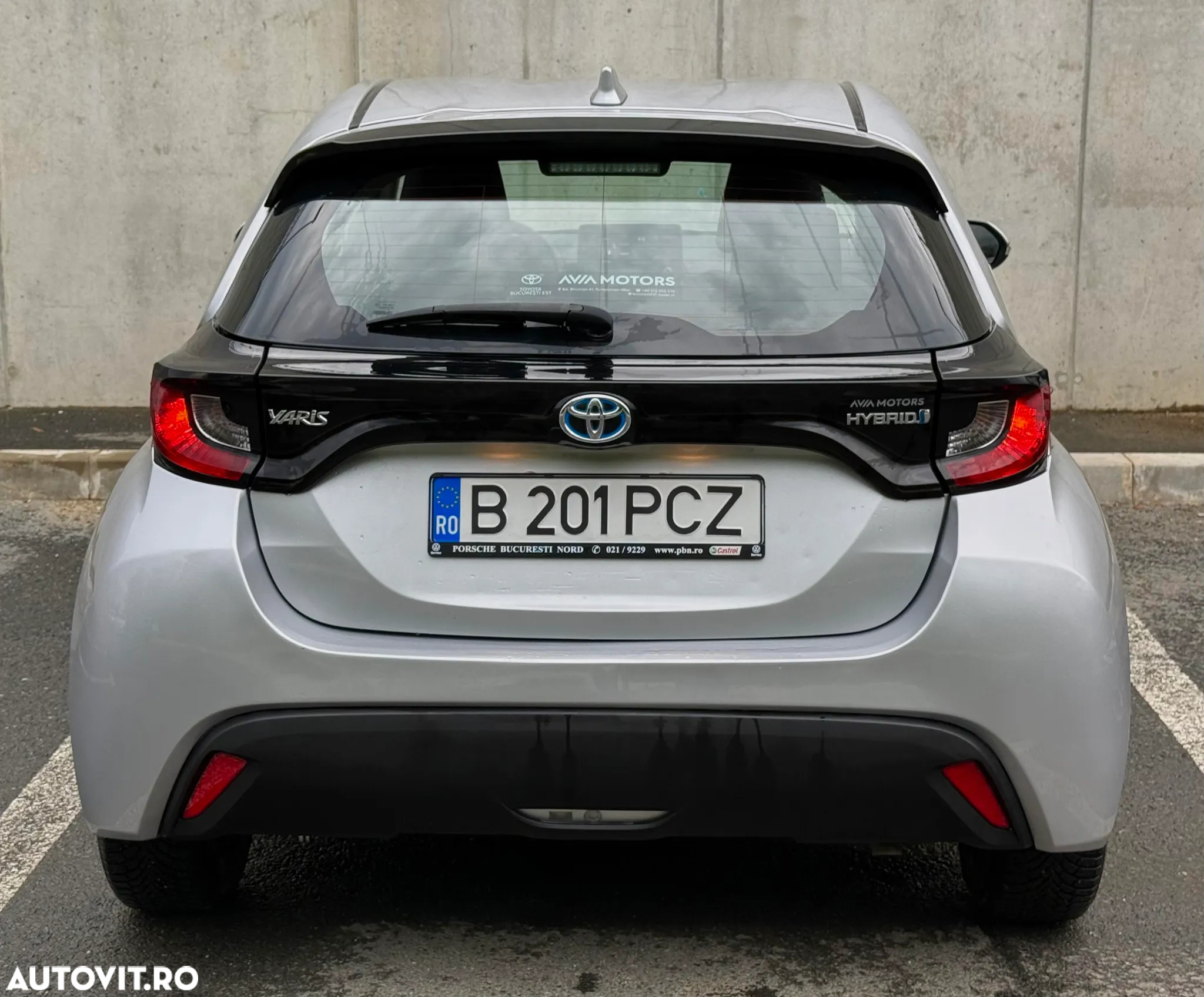 Toyota Yaris 1.5 VVT-i HSD Dynamic - 28