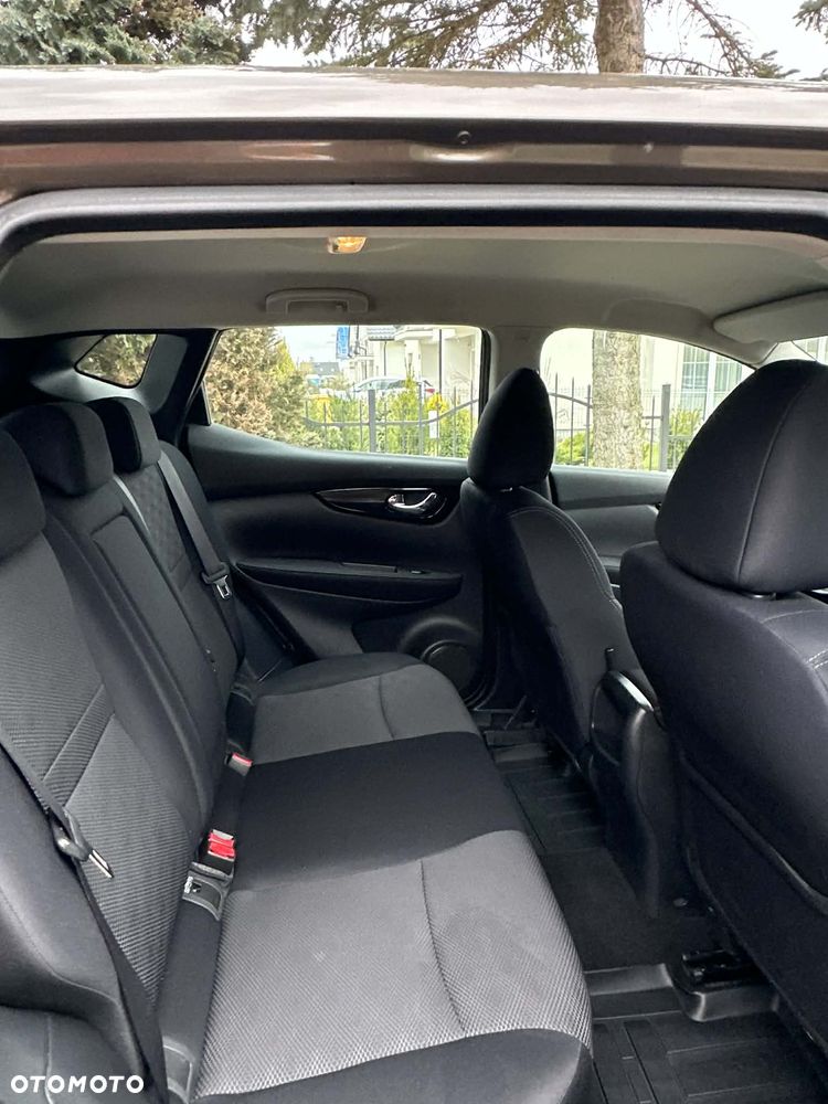 Nissan Qashqai 1.2 DIG-T Xtronic TEKNA - 35