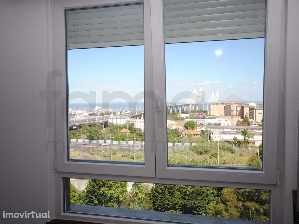 T2 equipado e mobilado na Portela de Sacavém - Grande imagem: 5/26