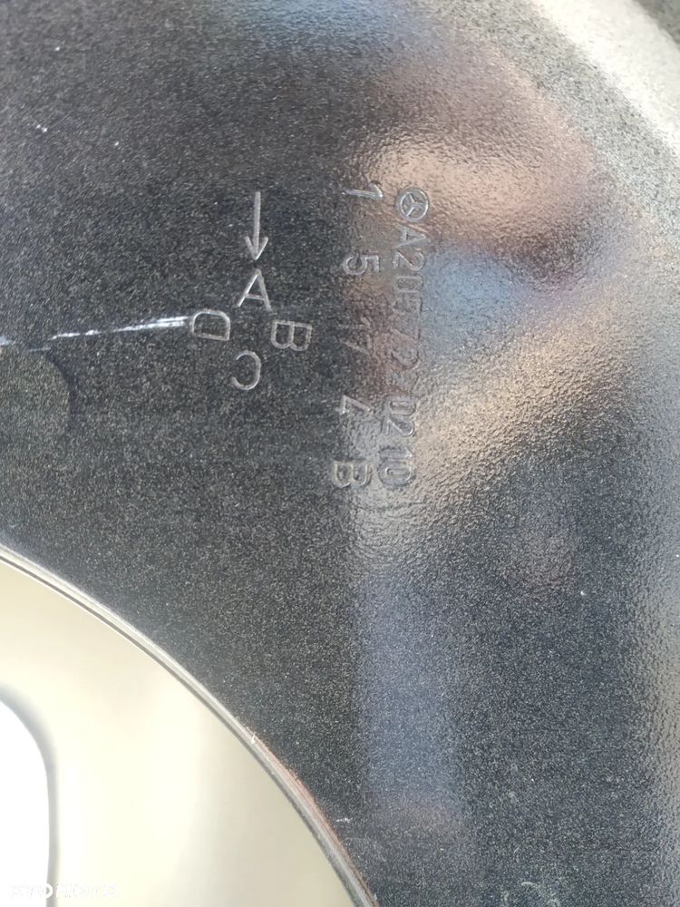 D507 Mercedes C-klasa w205 PRAWE DRZWI PRZÓD - 2