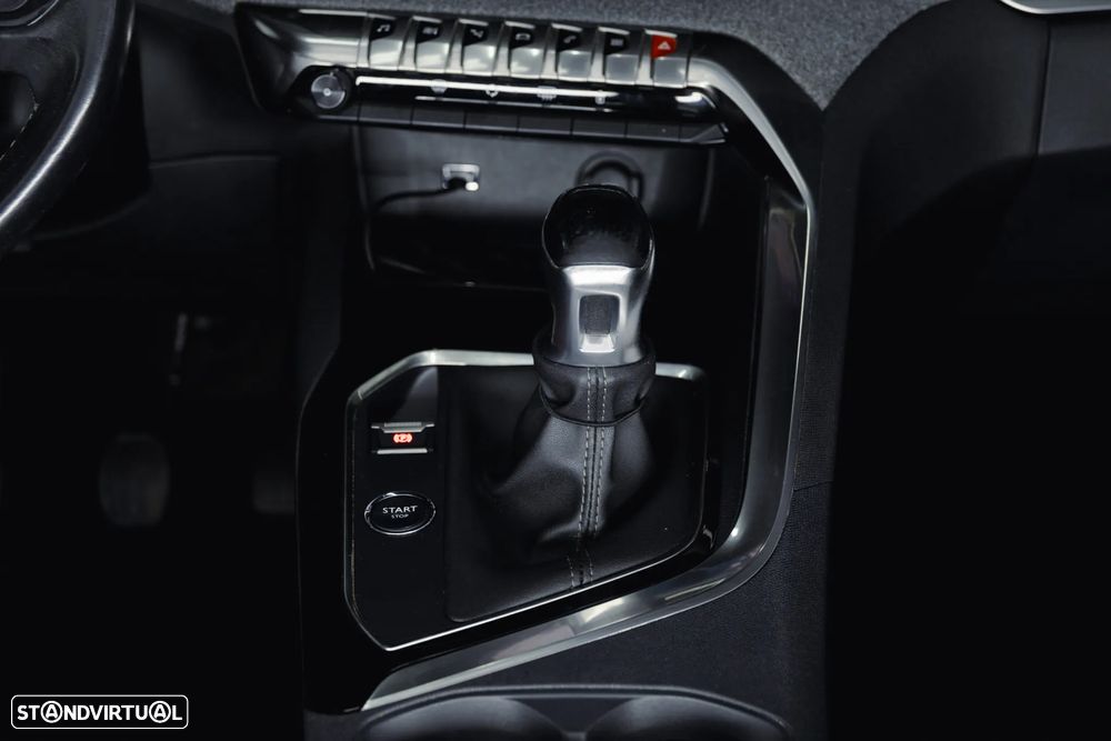 Peugeot 5008 1.2 PureTech Allure - 12