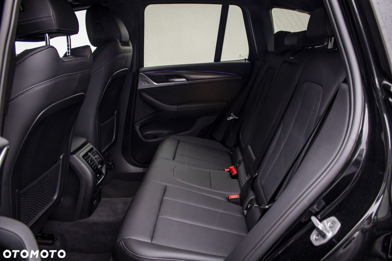 BMW X3 - 18