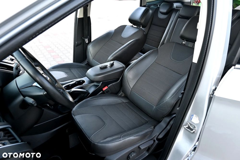 Ford Kuga 2.0 TDCi 4x4 Individual - 26