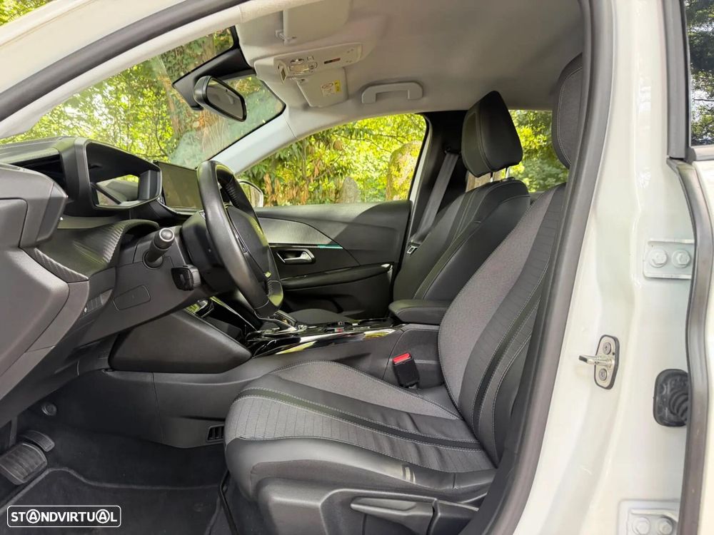 Peugeot e-208 50 kWh Allure Pack - 39