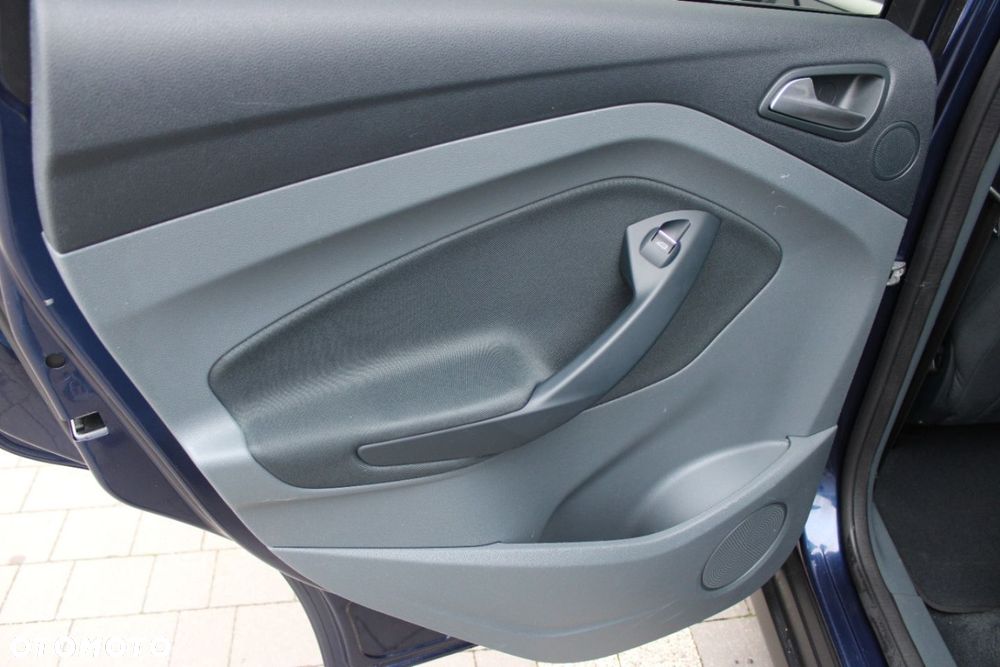 Ford C-MAX 1.6 Titanium - 24