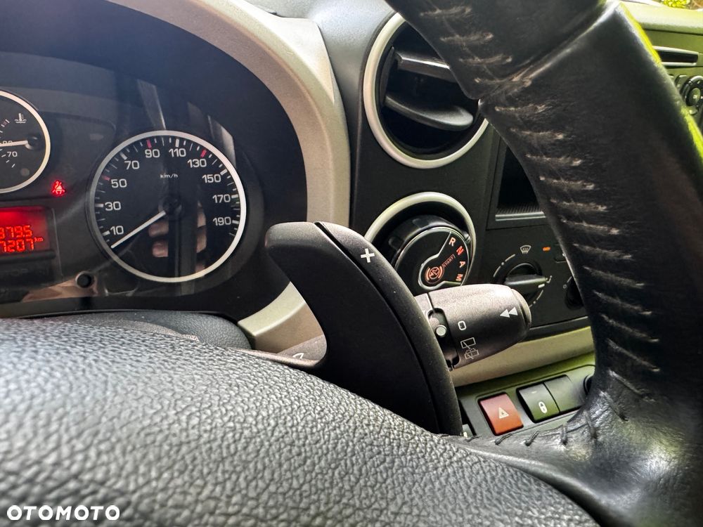 Citroën Berlingo e-HDi 90 FAP EGS6 Multispace - 21