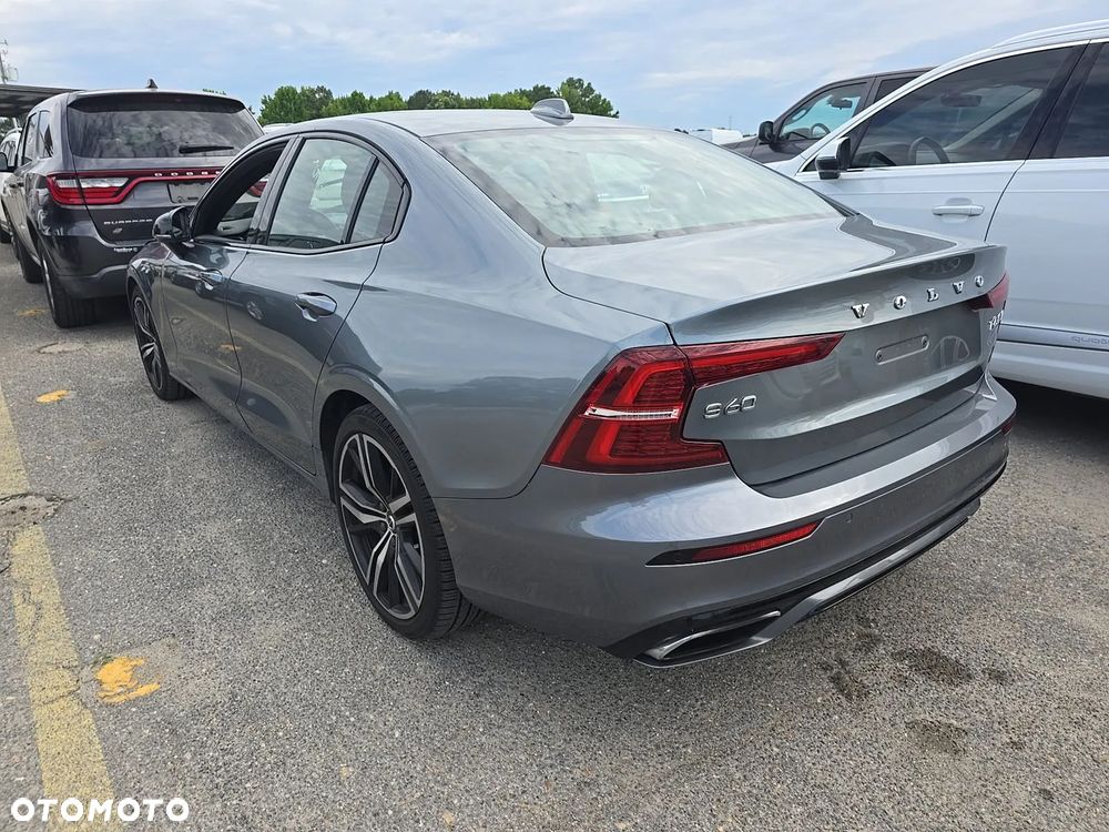 Volvo S60 T6 AWD R-Design - 5