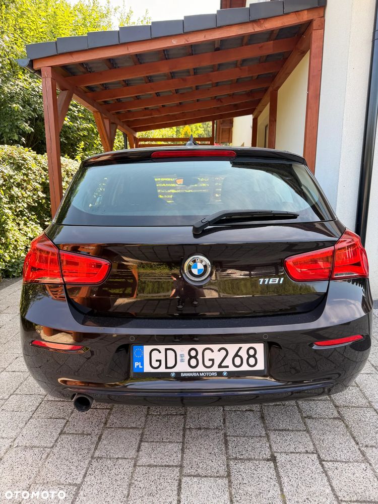 BMW Seria 1 118i - 4