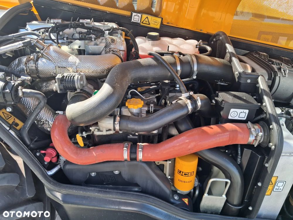 JCB 530 - 60 AGRI SUPER - 9