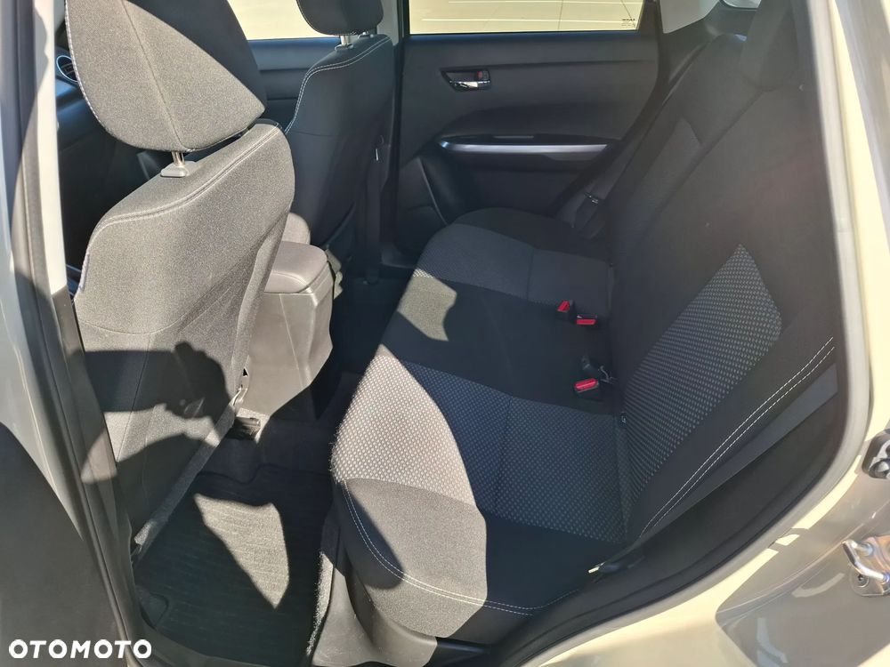 Suzuki Vitara 1.4 Boosterjet SHVS Premium 2WD - 29