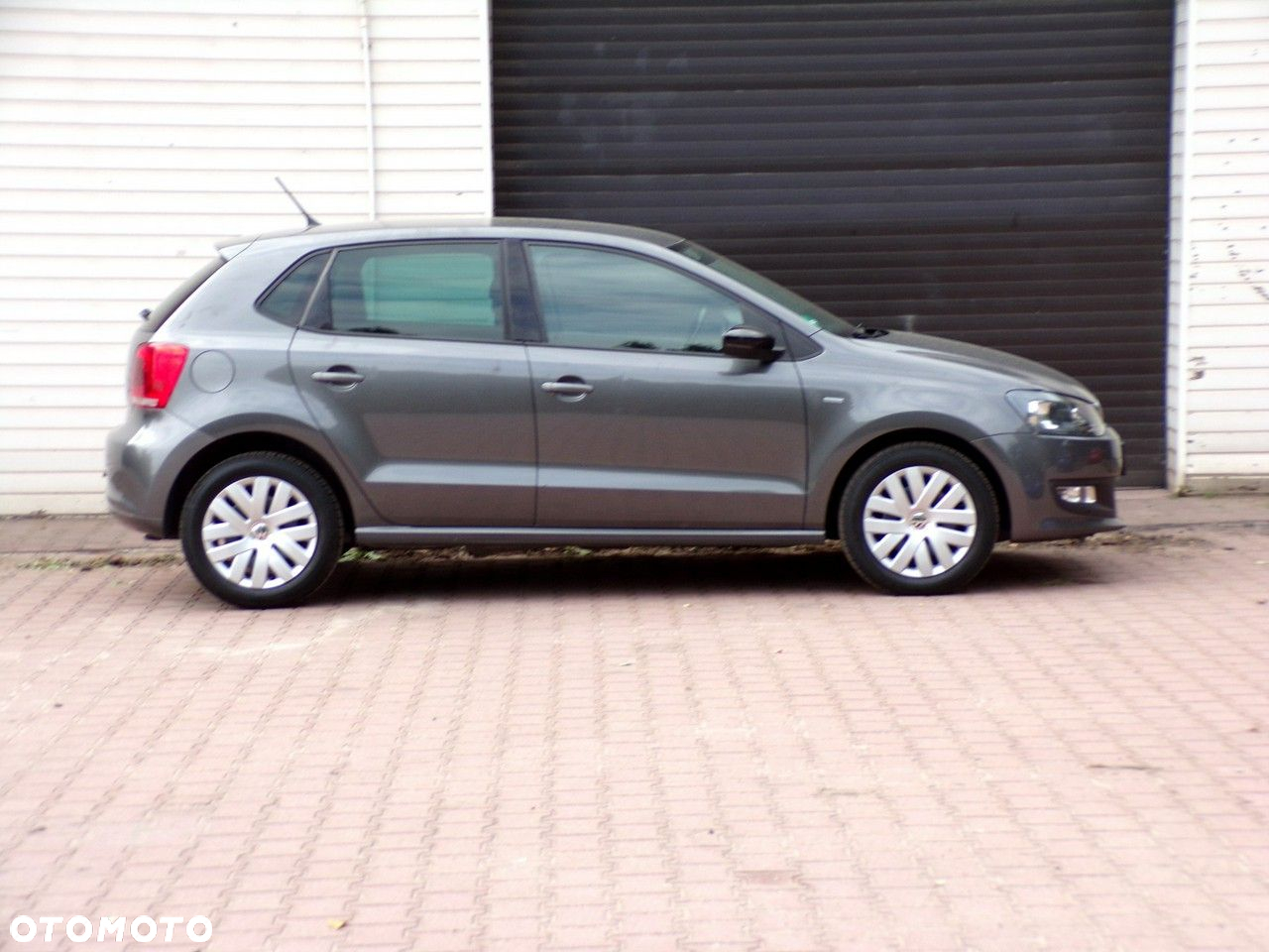 Volkswagen Polo - 12
