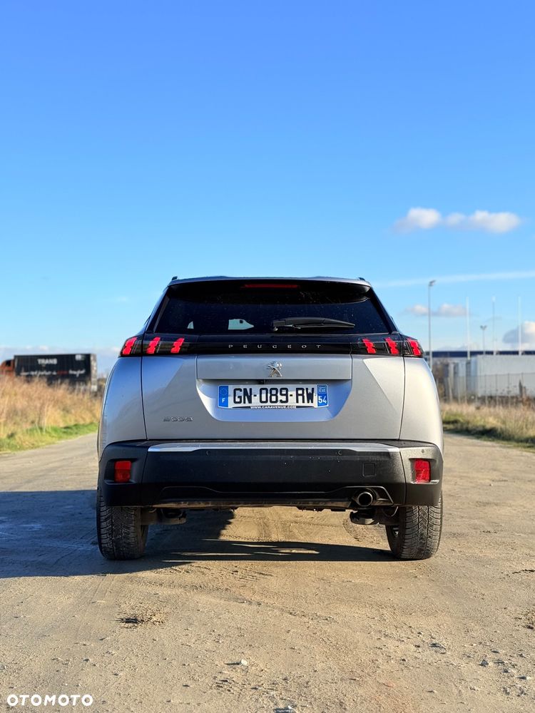 Peugeot 2008 BlueHDi 130 EAT8 Allure - 5
