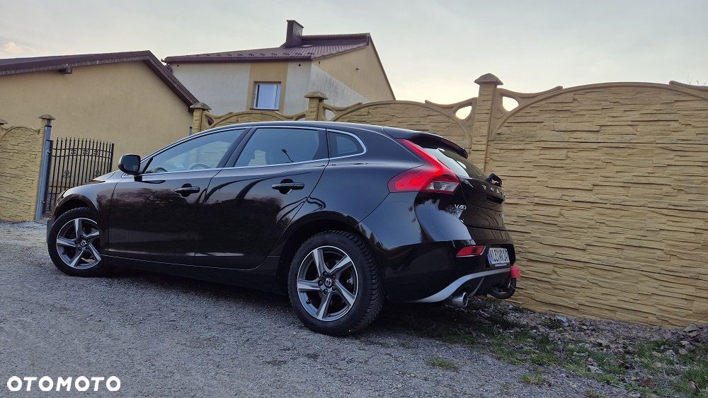 Volvo V40 D2 RDesign - 23