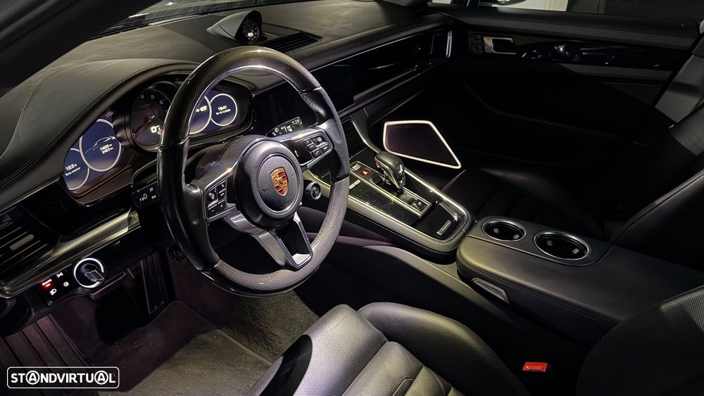 Porsche Panamera Sport Turismo 4S - 12