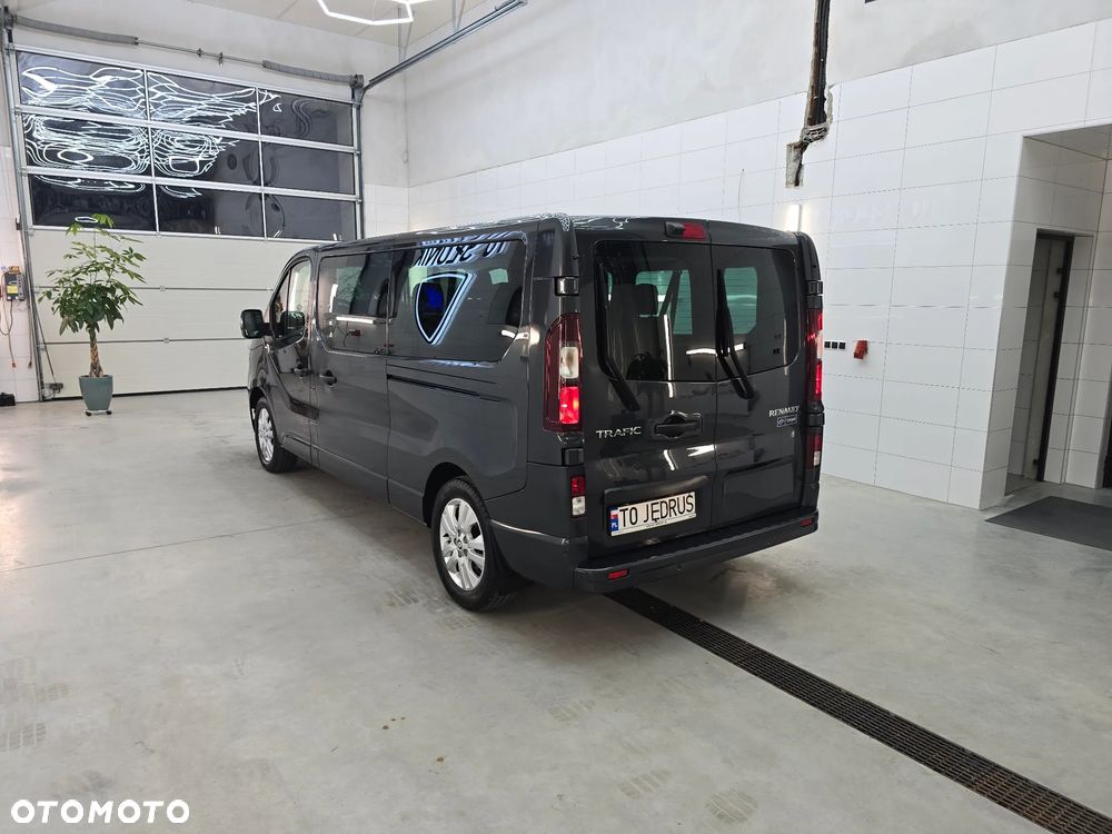 Renault Trafic - 11