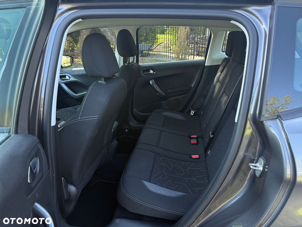 Peugeot 2008 PureTech 110 Stop&Start Allure - 18