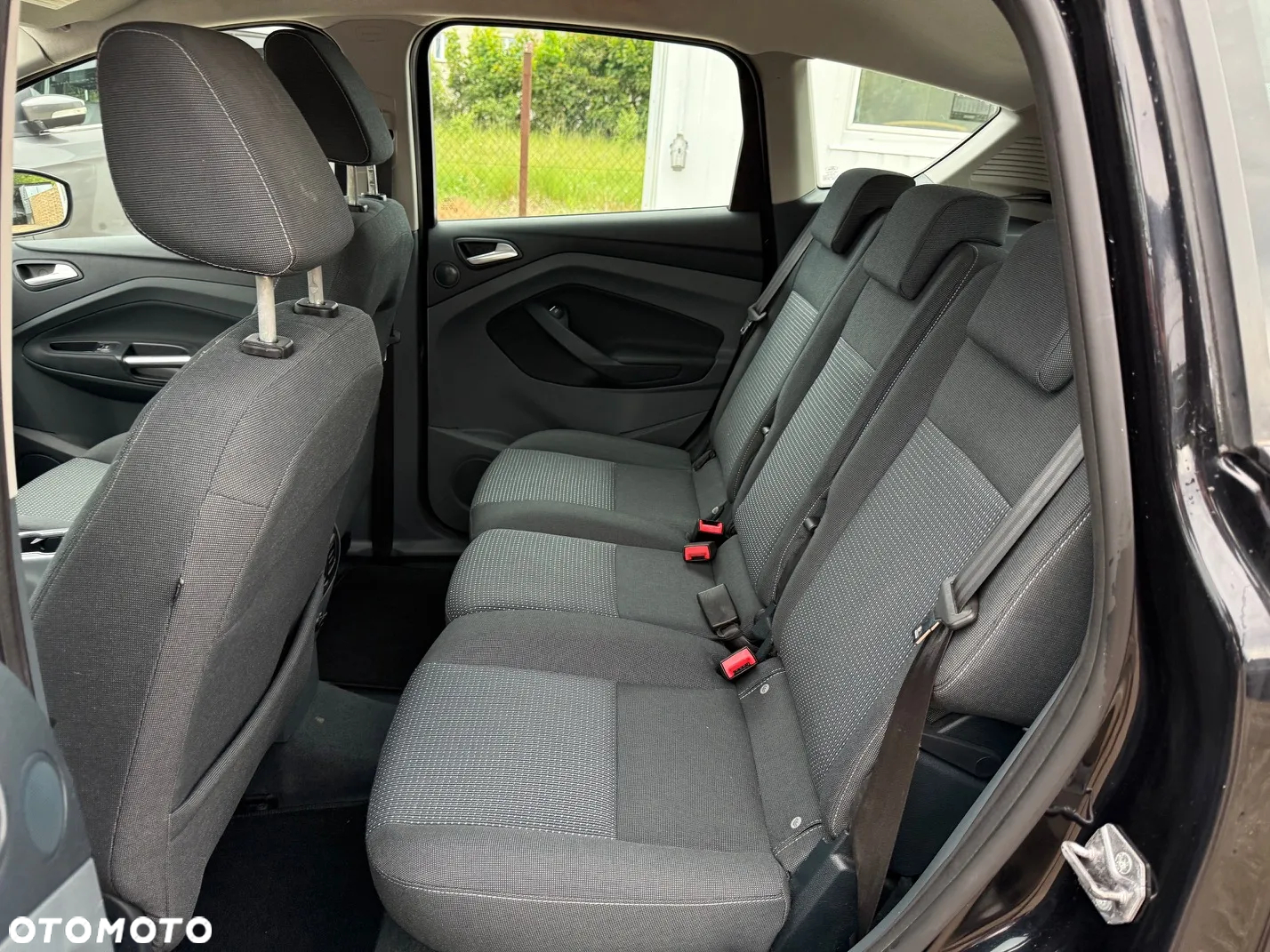 Ford C-MAX 1.6 TDCi Edition - 16