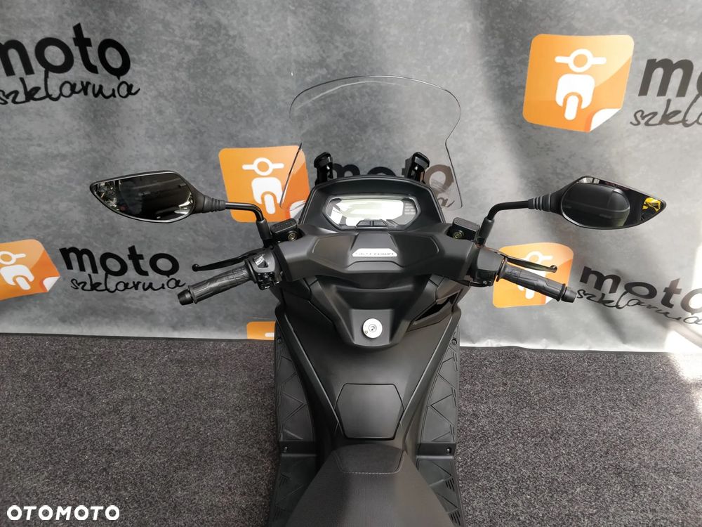 Kymco Skytown - 24