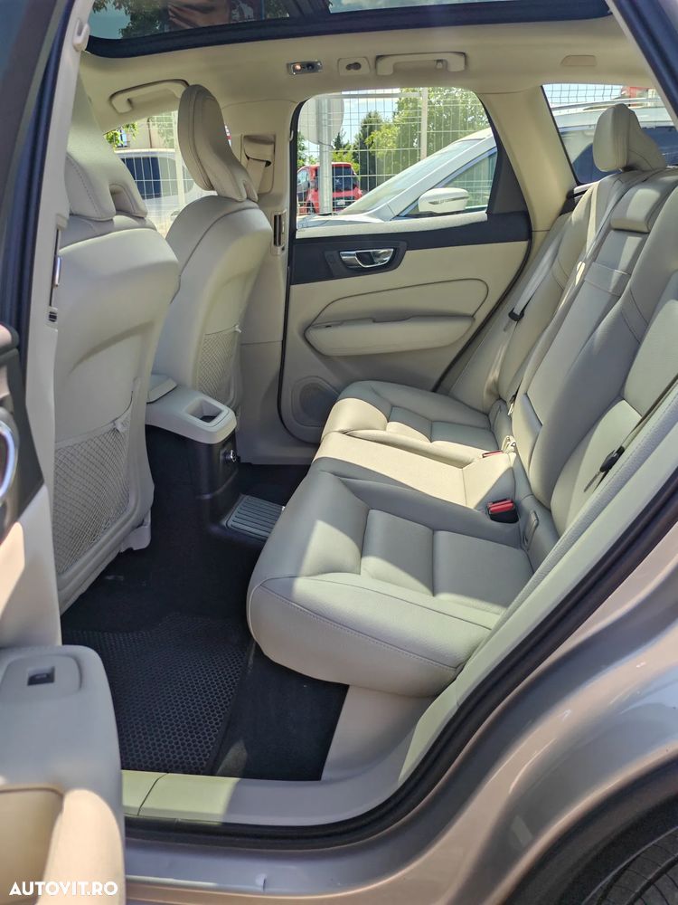 Volvo XC 60 - 37