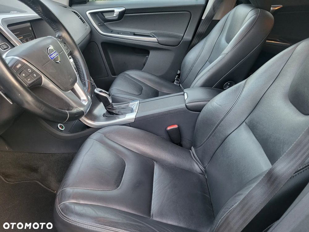 Volvo XC 60 - 16
