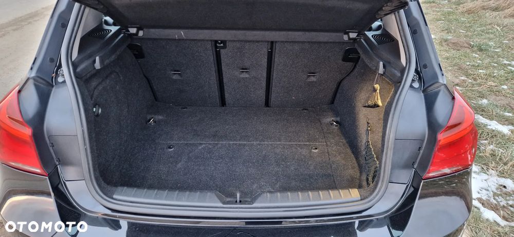 BMW Seria 1 118d Edition Metropolitan - 11