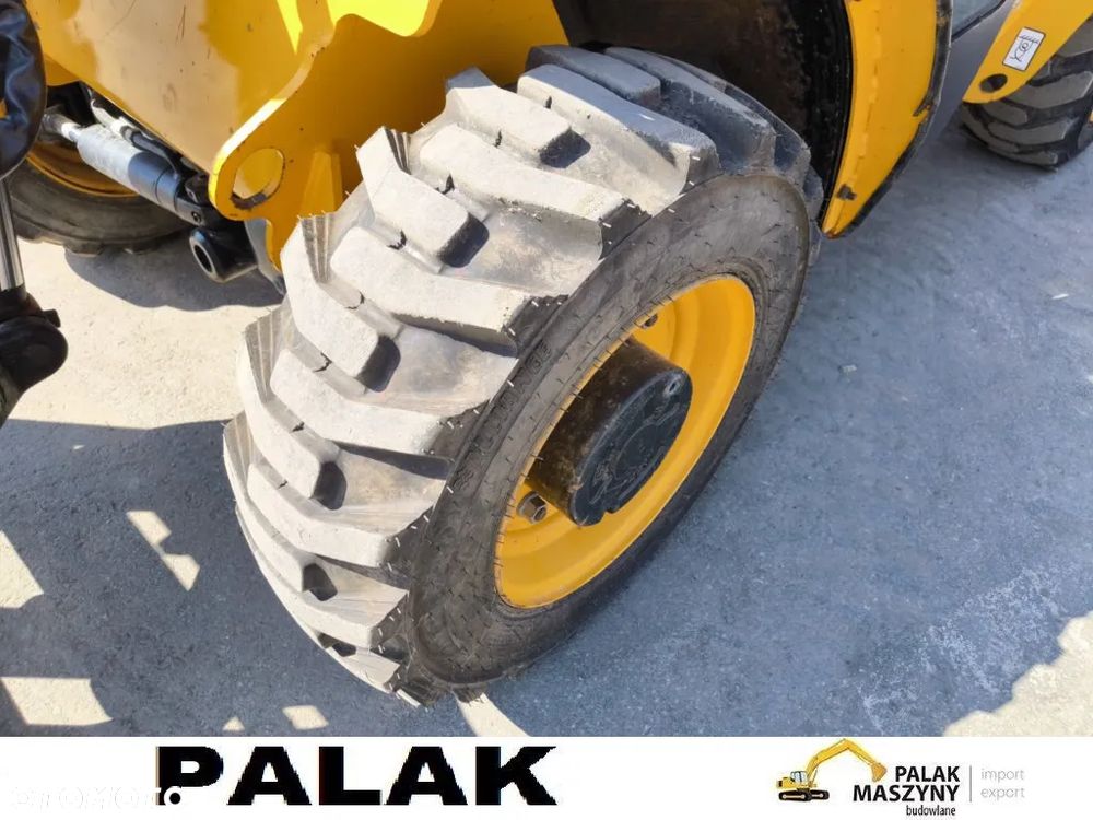 JCB Ładowacz  Teleskopowy JCB 520-40 ,2021 rok - 9