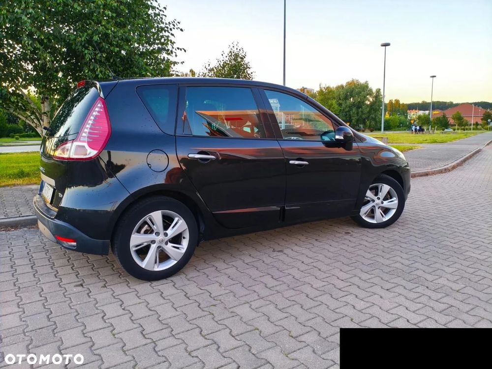 Renault Scenic - 1