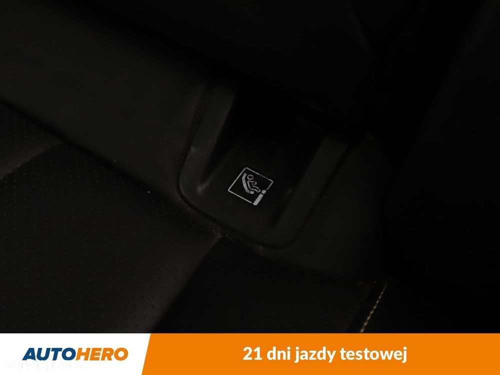 Opel Grandland X 1.2 T Elite S&S - 38