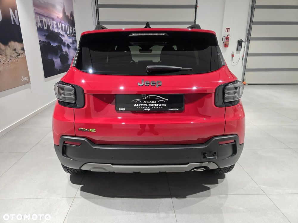 Jeep Avenger 1.2 T3 mHEV Overland 4xe eDCT6 - 9