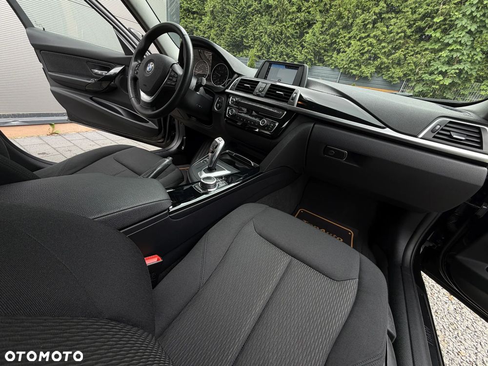 BMW Seria 3 320d Advantage - 15