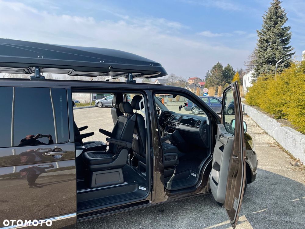 Volkswagen Multivan - 33