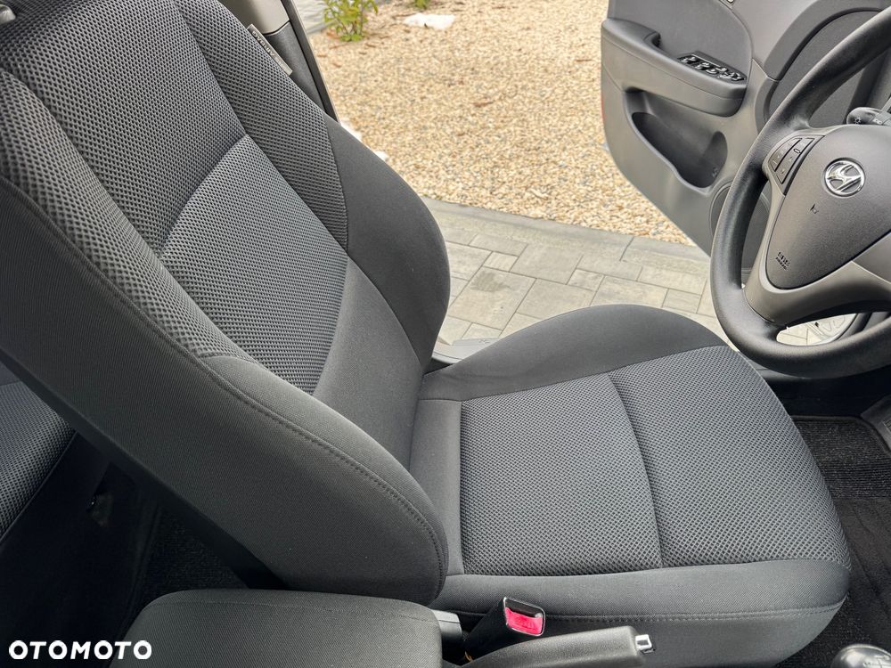 Hyundai i30 1.6 Style - 34