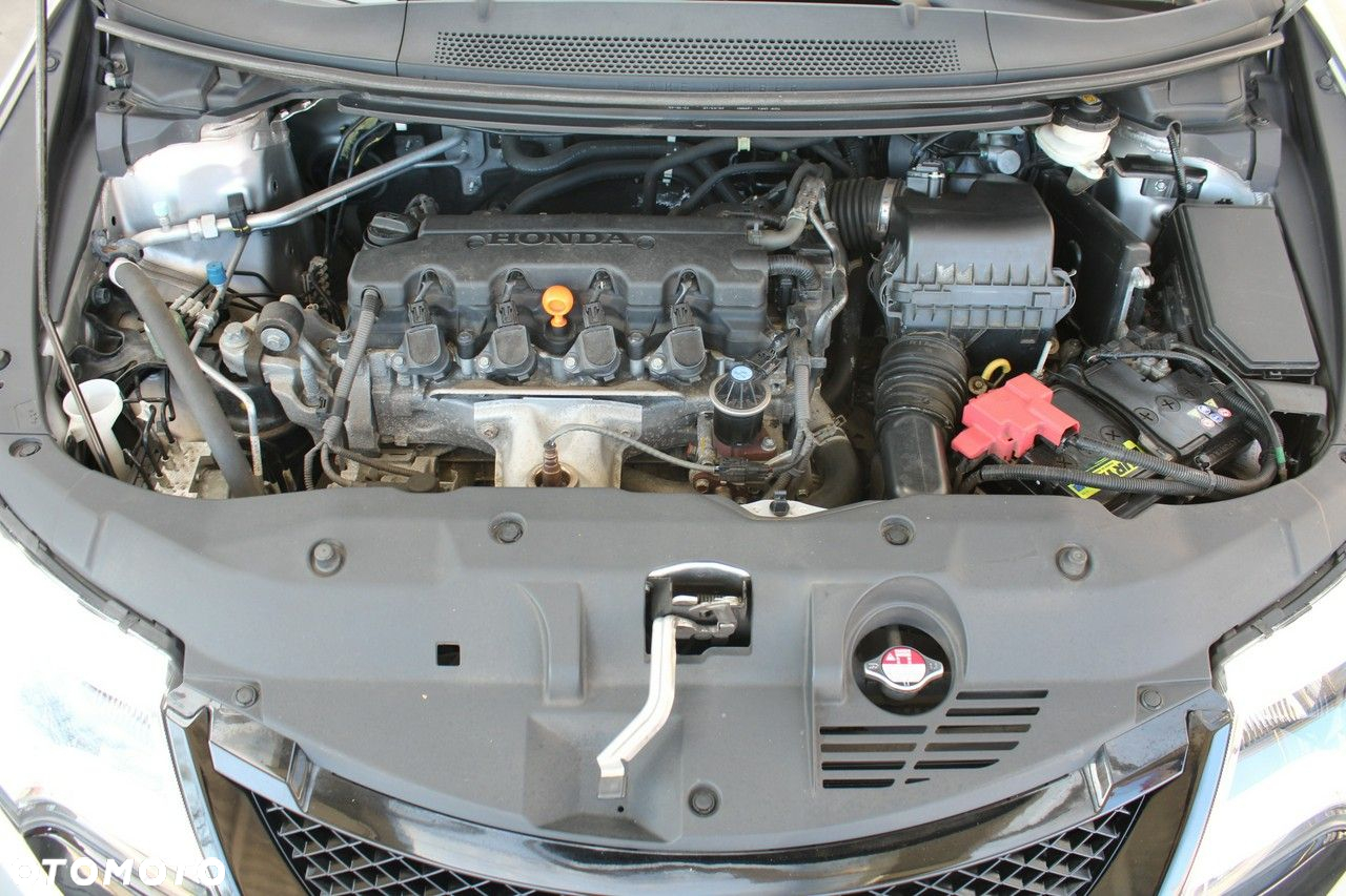 Honda Civic 1.8 Elegance - 33