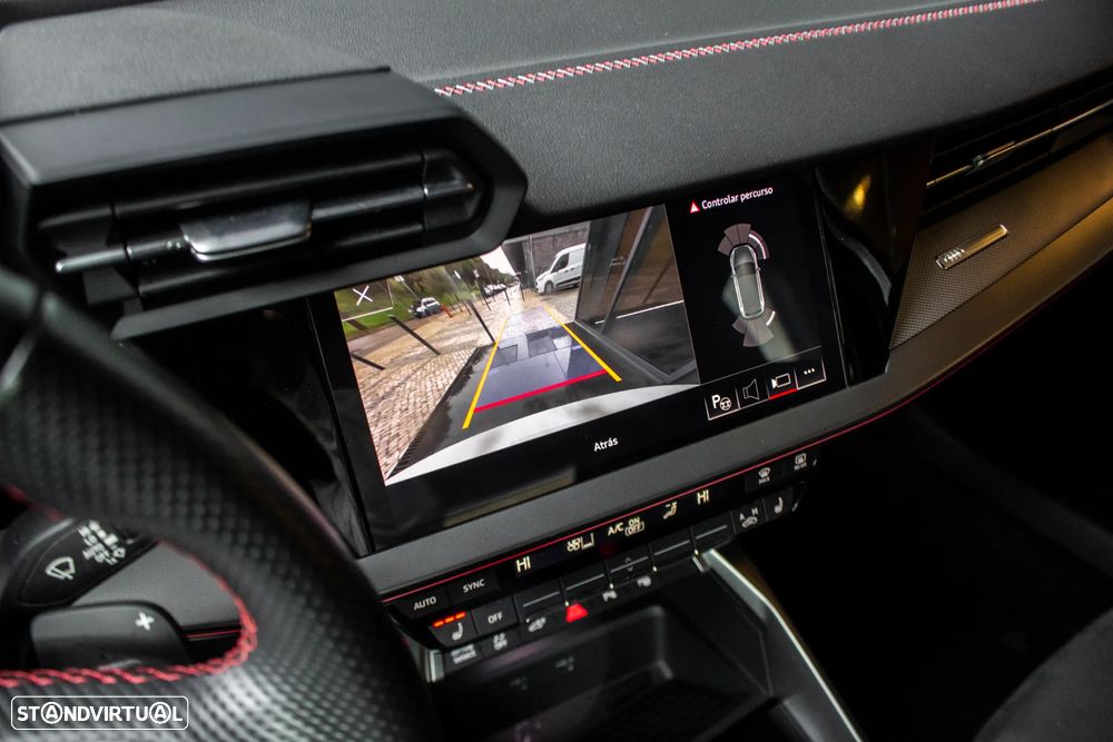 Audi A3 Sportback 45 TFSIe S tronic S line - 26