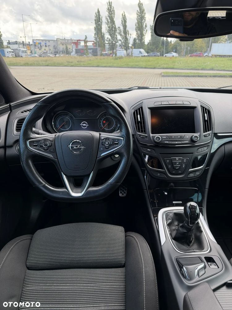 Opel Insignia - 14