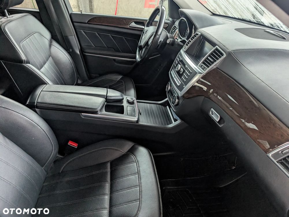 Mercedes-Benz GL 350 BlueTEC 4-Matic - 8