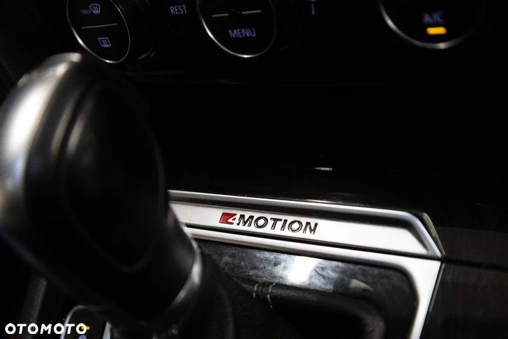 Volkswagen Arteon 2.0 TSI 4Motion R-Line DSG - 31