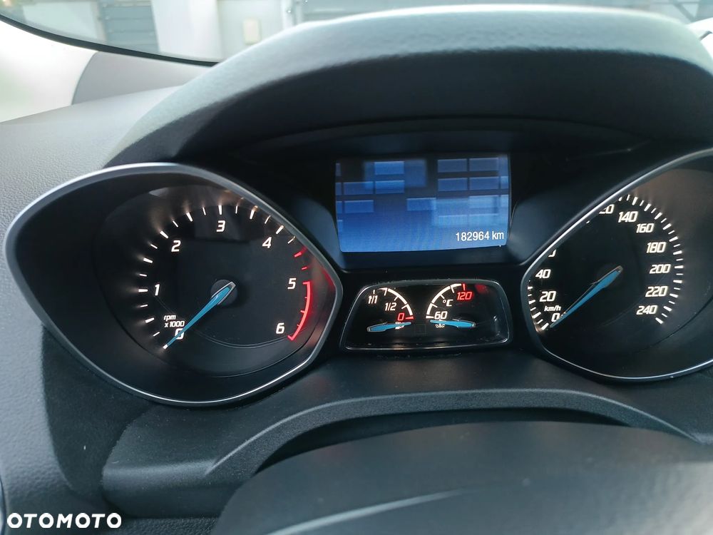 Ford Kuga 2.0 TDCi 2x4 Business Edition - 25