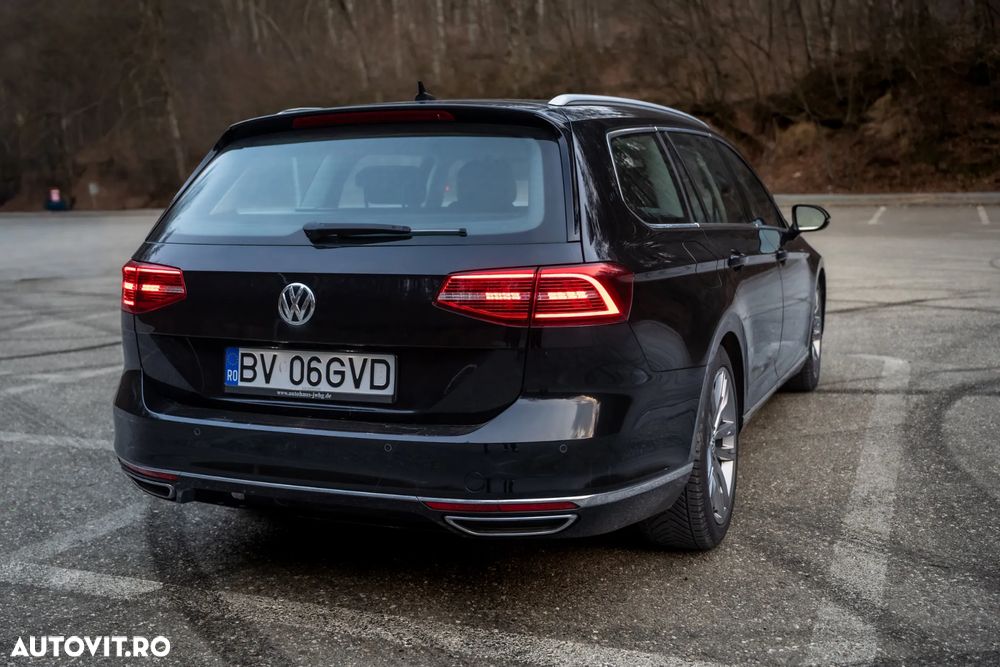 Volkswagen Passat 2.0 TDI SCR 4Motion DSG Highline - 11