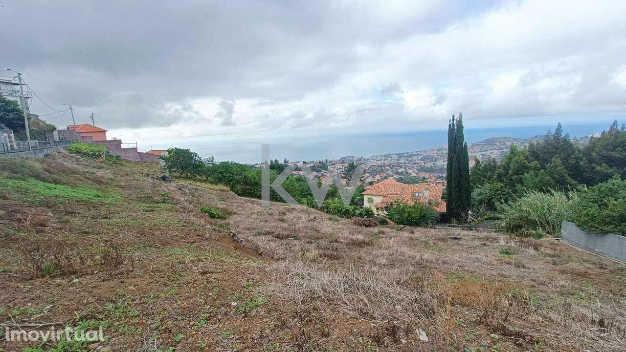 Terreno rústico com 2420m2 | São Roque | Potencial construtivo - Grande imagem: 2/5