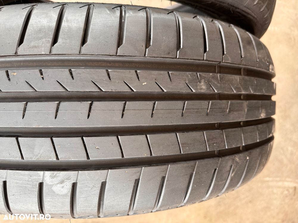 Vând 2 anvelope 235/45/20 bridgestone de vară cu runflat ca noi - 5