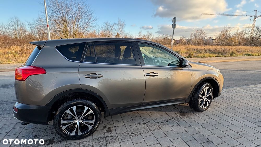 Toyota RAV4 2.0 D-4D Premium 4x2 - 3