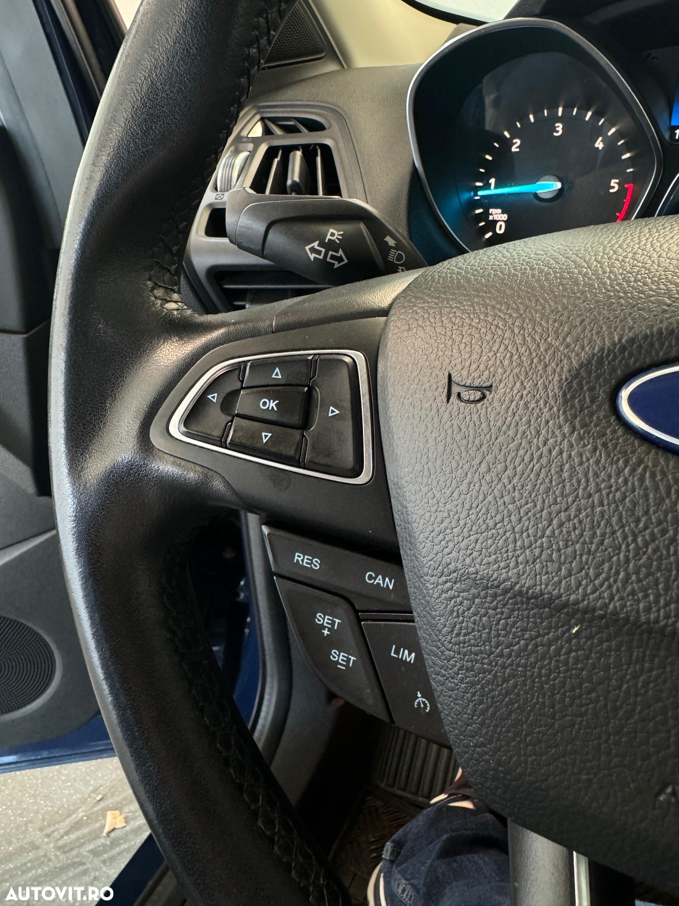 Ford Kuga 2.0 EcoBlue A8 FWD Titanium - 5