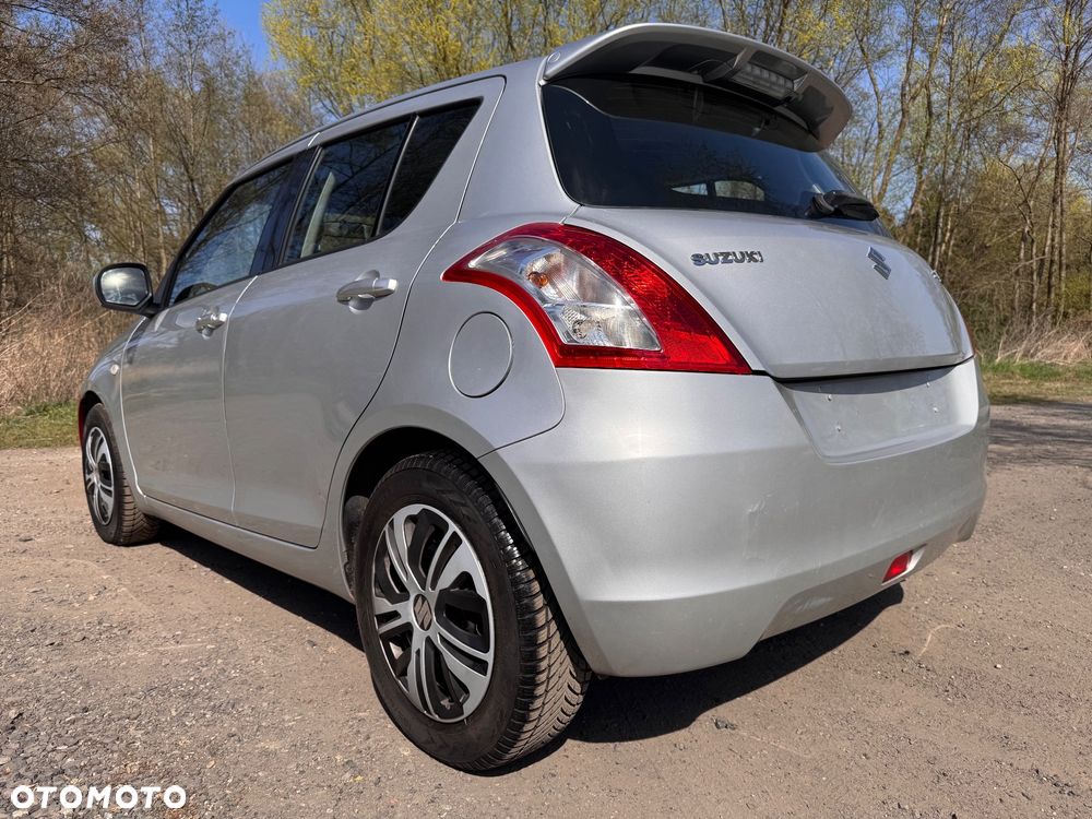 Suzuki Swift - 26