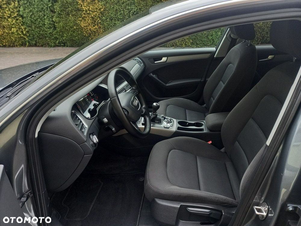 Audi A4 Allroad - 31