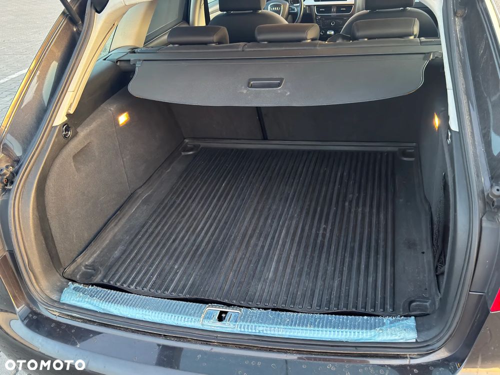 Audi A4 Avant 2.0 TFSI - 11